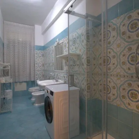 La Casa Di Giorgia E Gaia Apartment *